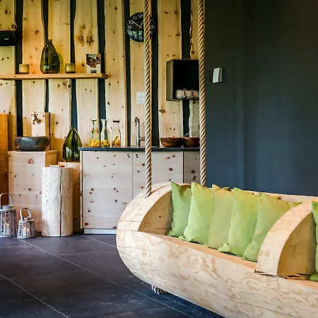 Werdenfelserei מלון גרמיש-פרטנקירכן