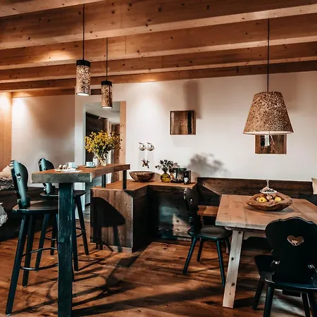 Werdenfelserei Hotel 4*
