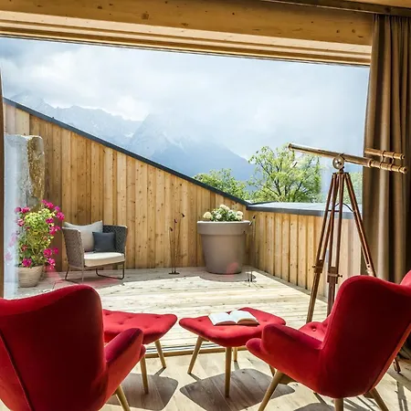 Werdenfelserei Hotel 4*