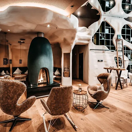 Hotell Werdenfelserei 4*