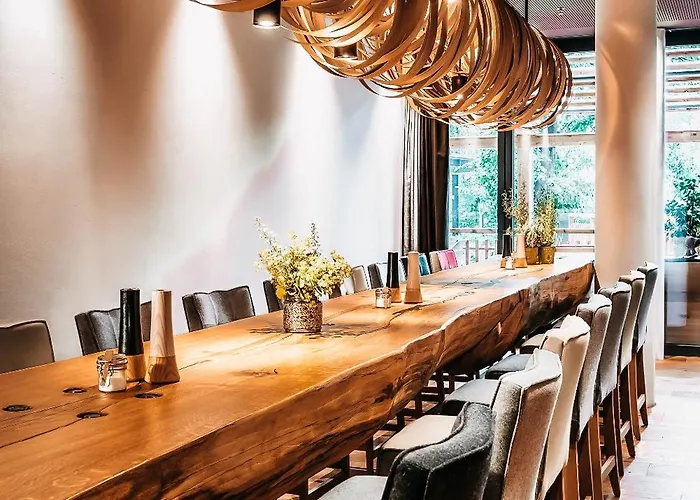 فندق فيادنفيزهاي جارمش بارتنكيرشن